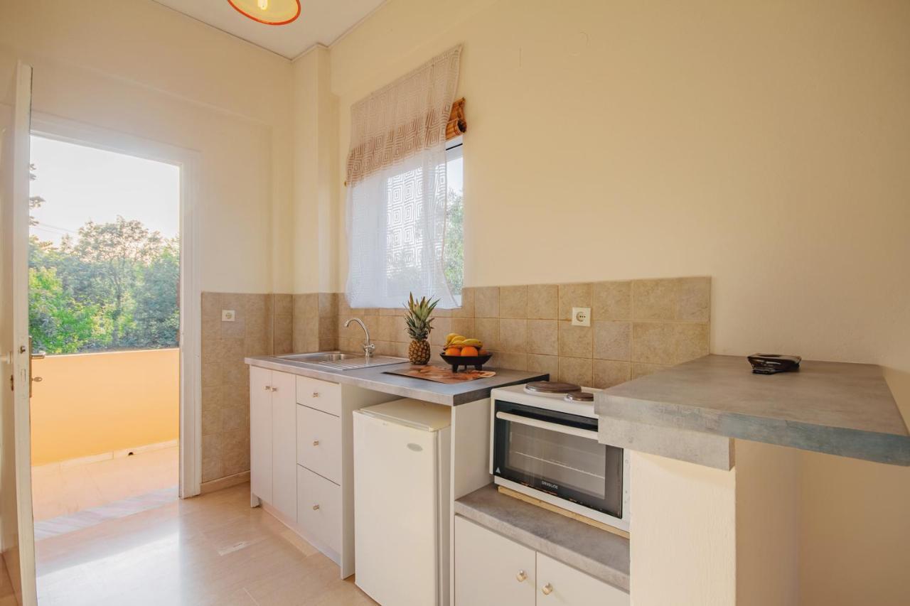 Villa Rosa Apartments Guviá Kültér fotó